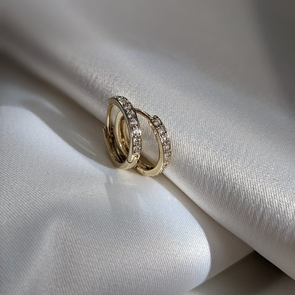 Kim Petite Pave Hoops - Picture 4 of 4